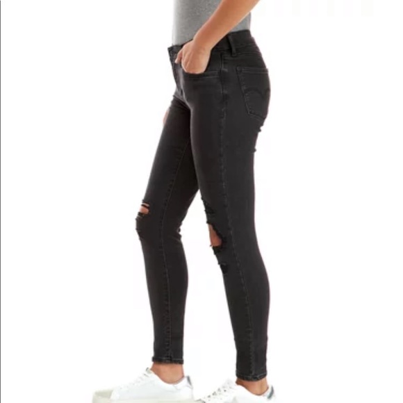 Levi’s 710 Super Skinny Distressed Jeans - Picture 2 of 8